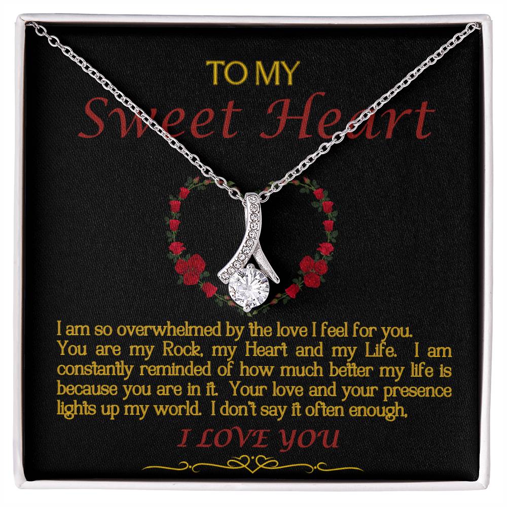 Alluring Beauty Necklace/Sweet Heart/Black