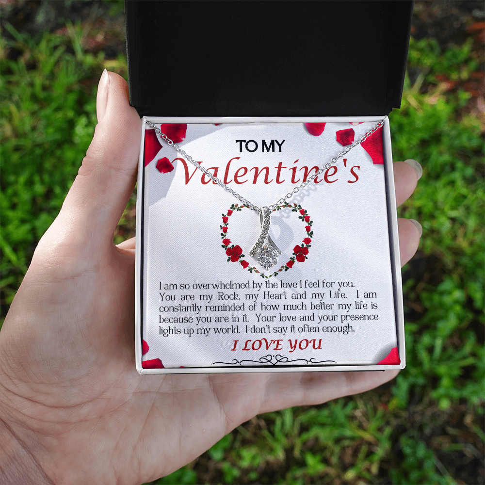 Alluring Beauty Necklace/My Valentine/White Rose
