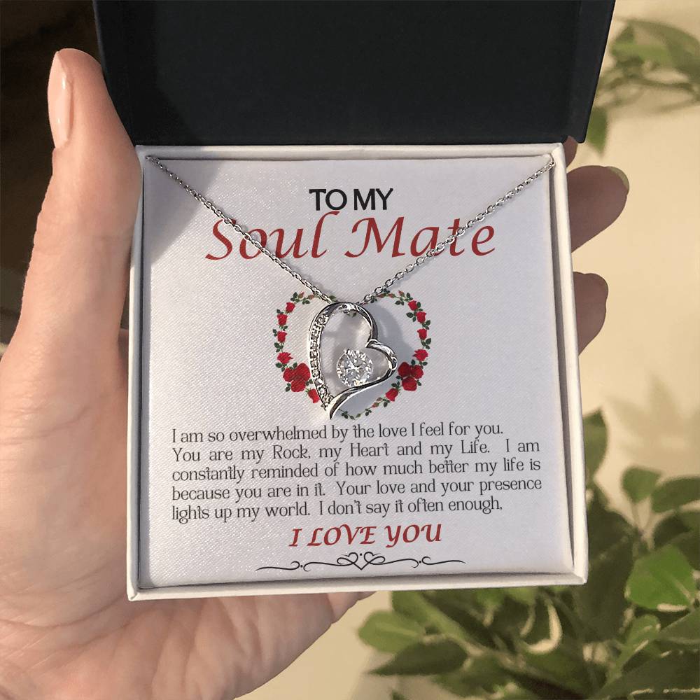 Forever Love Necklace/Soul Mate/White