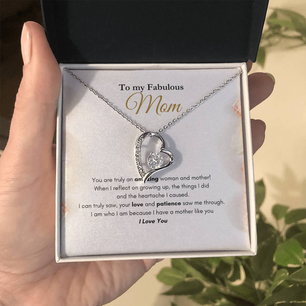 My Fabulous Mom Forever Love Necklace Roses
